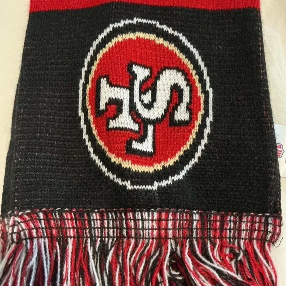 NFL Team Apparel San Francisco 49ers Scarf Unisex OSFA Black Excellent Knit Logo